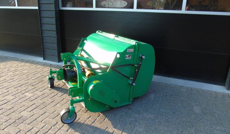 Verticuteermachine 120cm met opvangbak DEMO full