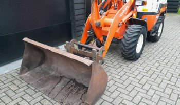 Kubota R 420 midi shovel met bak en vorken vol